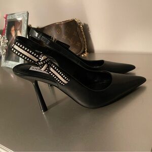 Steve Madden sling back heels